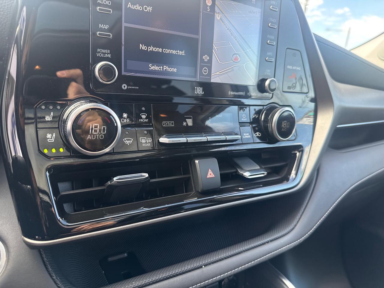 2021 Toyota Highlander Limited 4dr All-Wheel Drive Photo