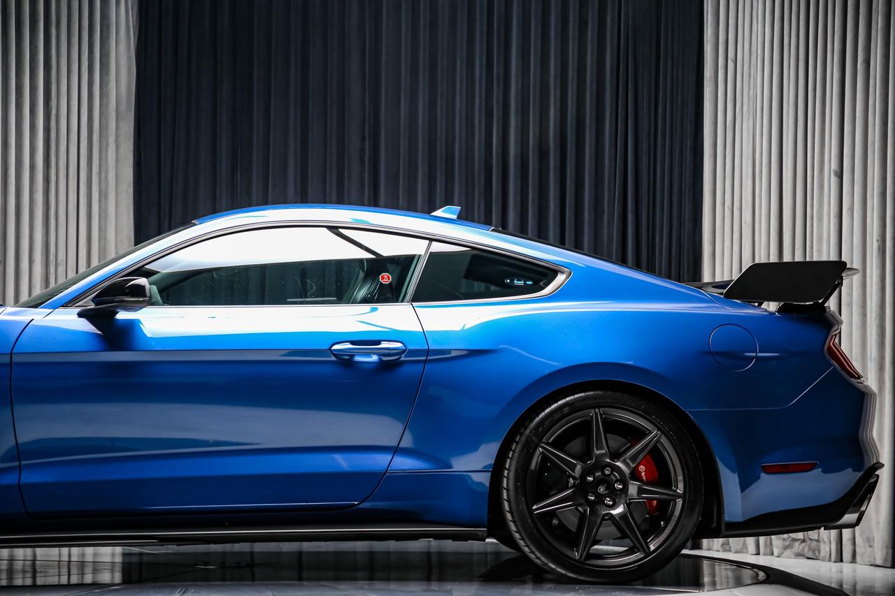 2021 Ford Mustang SHELBY GT500 CARBON TRACK PKG 760HP PAINTEDSTRIPES Photo