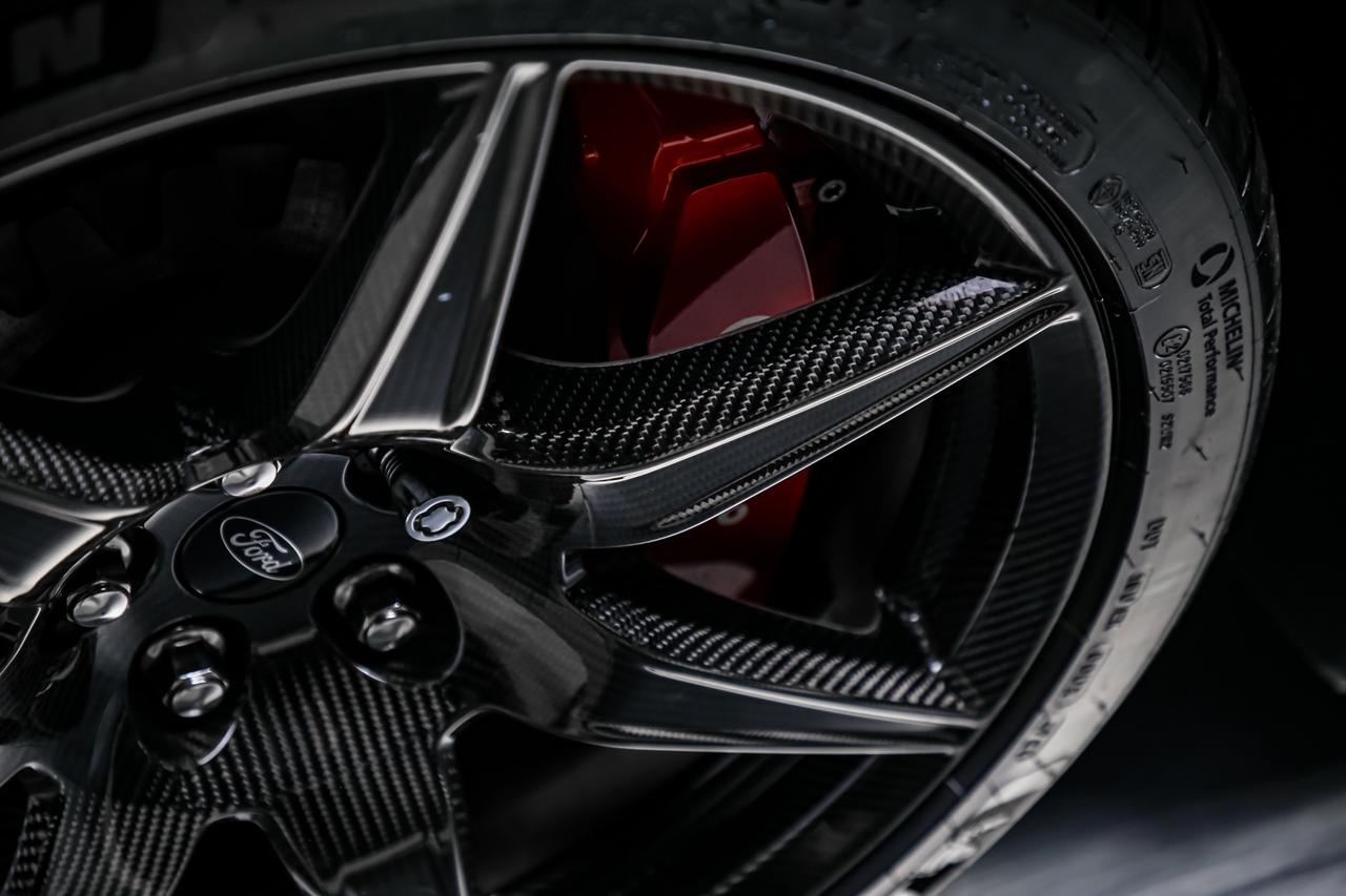 2021 Ford Mustang SHELBY GT500 CARBON TRACK PKG 760HP PAINTEDSTRIPES Photo