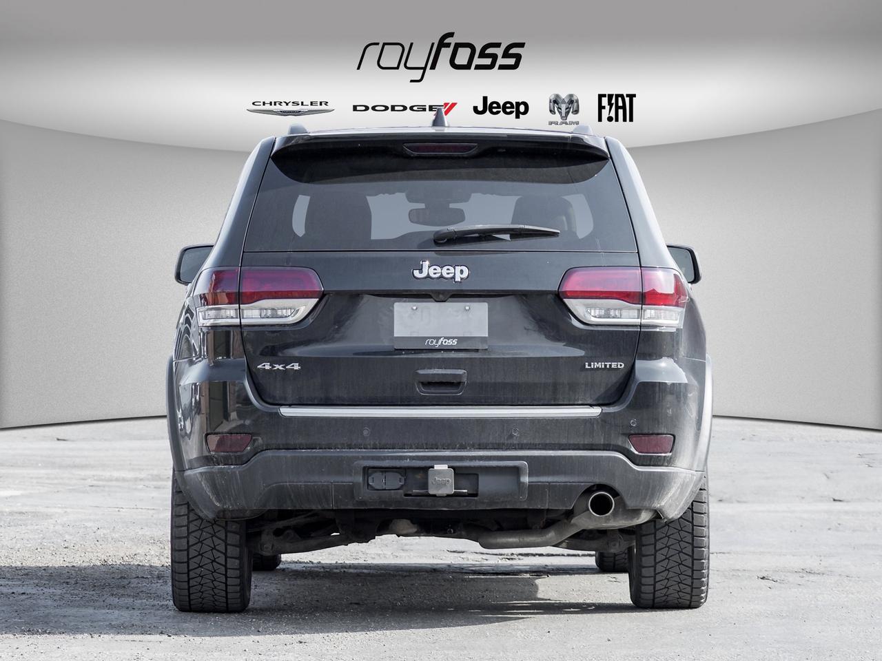 2017 Jeep Grand Cherokee  Photo