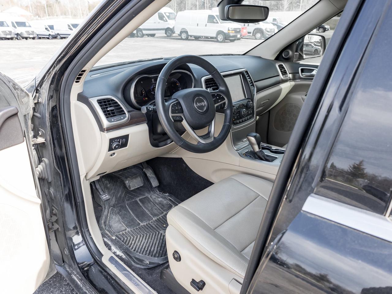 2017 Jeep Grand Cherokee  Photo