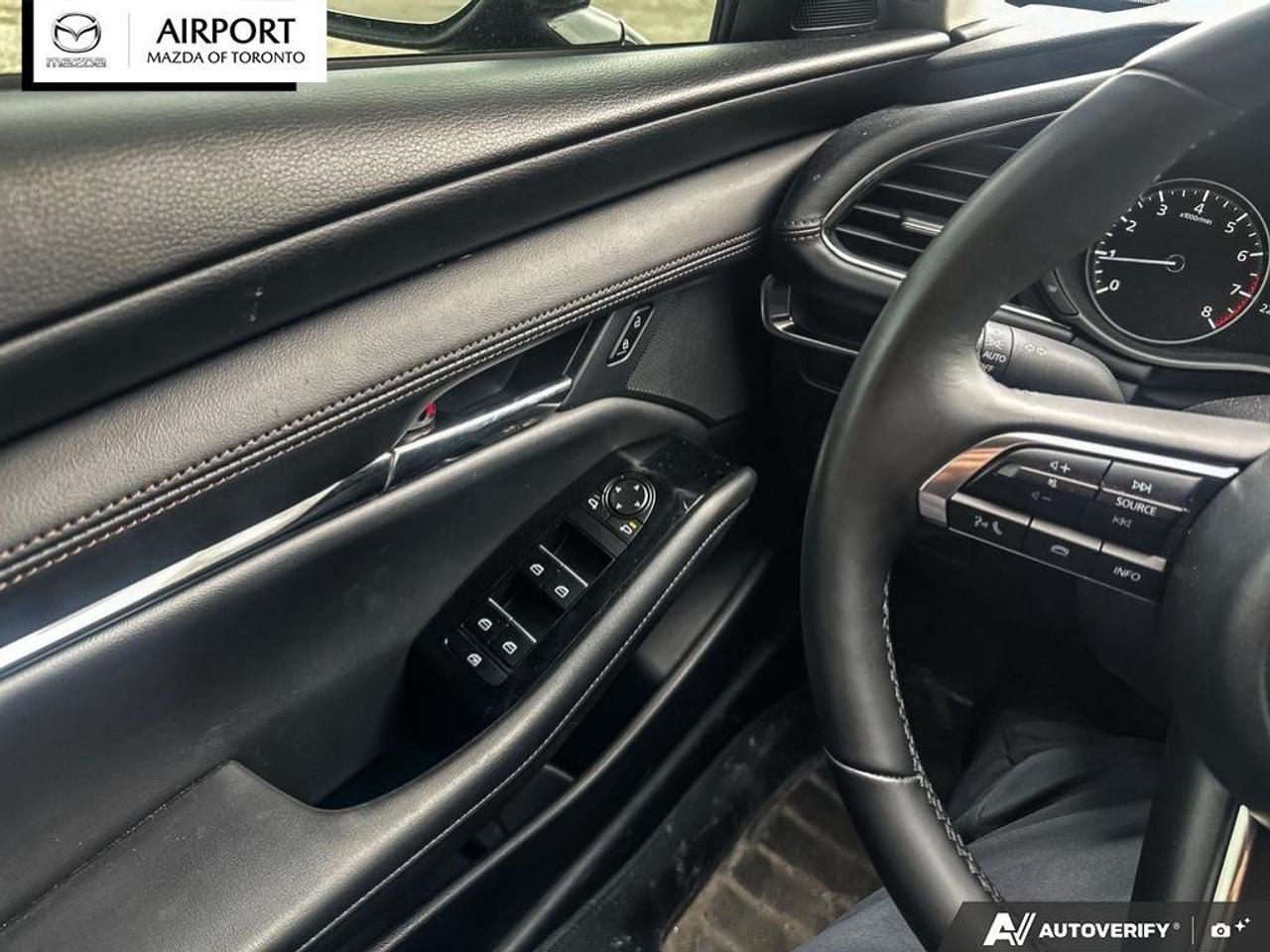 2025 Mazda MAZDA3 GS 1Owner  No Accident  Luxury Package  Leather  S Photo