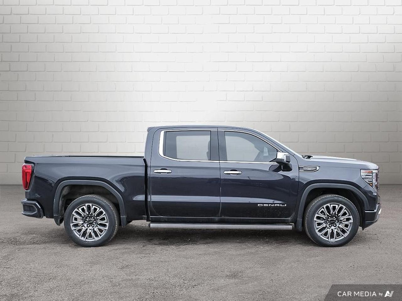 2023 GMC Sierra 1500 Crew Cab Short Box 4-Wheel Drive Denali Ultimate Photo