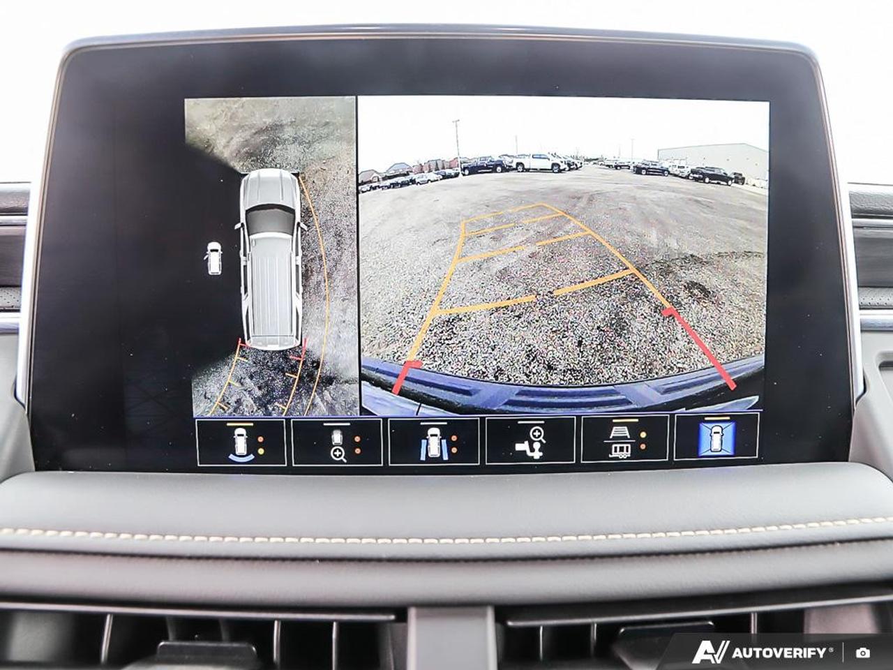2023 GMC Yukon 4WD 4DR SLT Photo