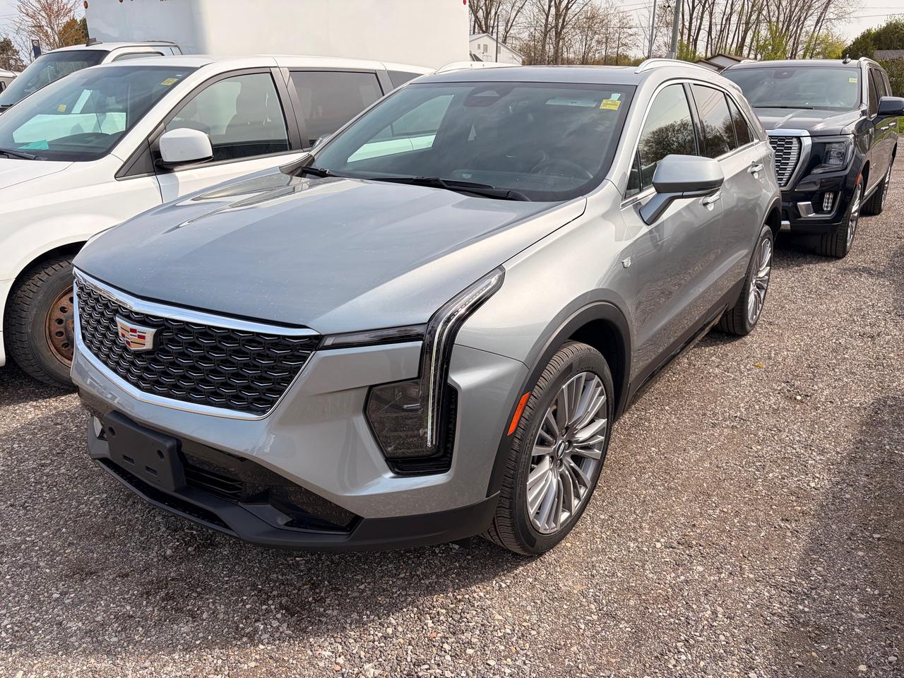 2024 Cadillac XT4 Premium Luxury 4dr All-Wheel Drive Photo0