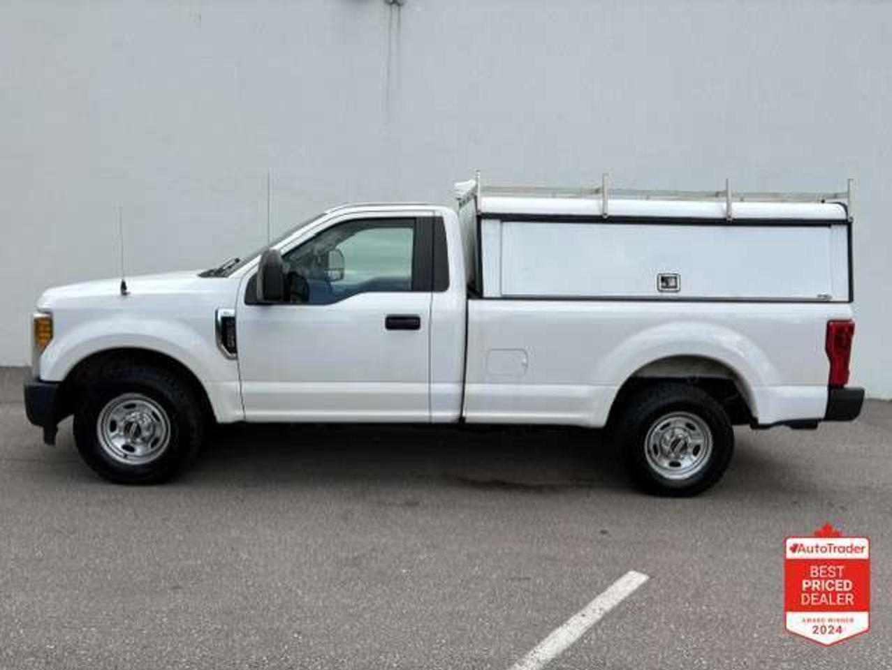 2017 Ford F-250 XL REGULAR CAB-LONG BOX-CAP-BED SLIDE-1 OWNER Photo