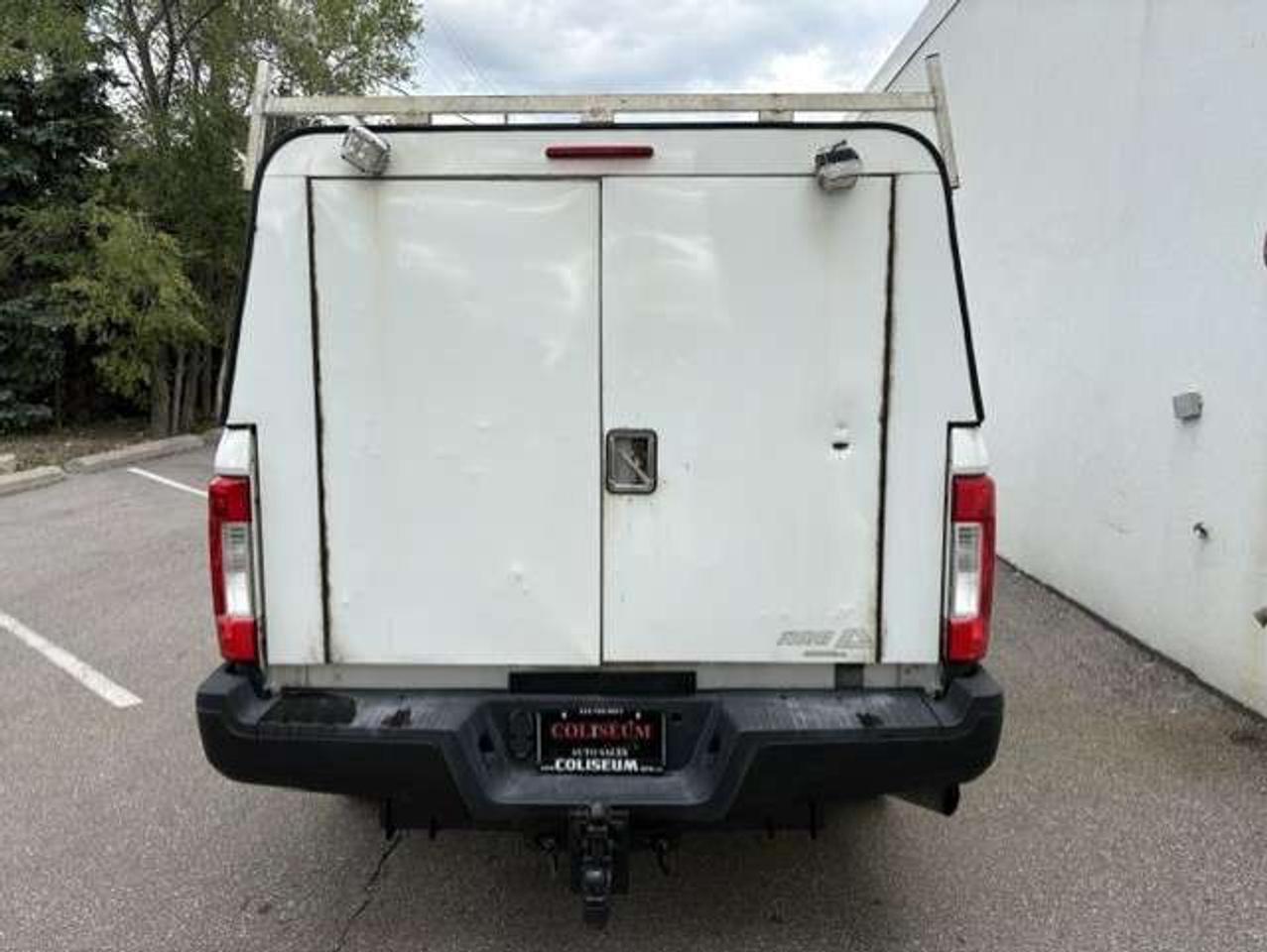 2017 Ford F-250 XL REGULAR CAB-LONG BOX-CAP-BED SLIDE-1 OWNER Photo