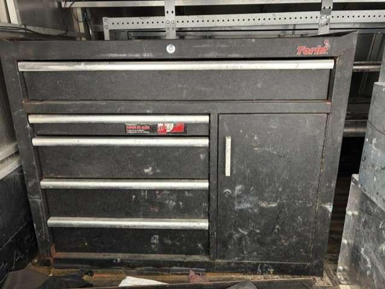 2017 Ford F-250 XL REGULAR CAB-LONG BOX-CAP-BED SLIDE-1 OWNER Photo