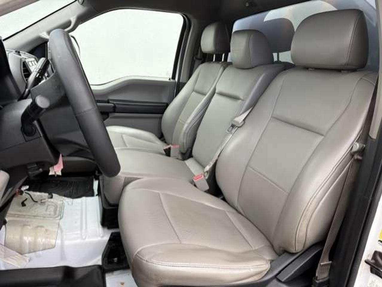 2017 Ford F-250 XL REGULAR CAB-LONG BOX-CAP-BED SLIDE-1 OWNER Photo