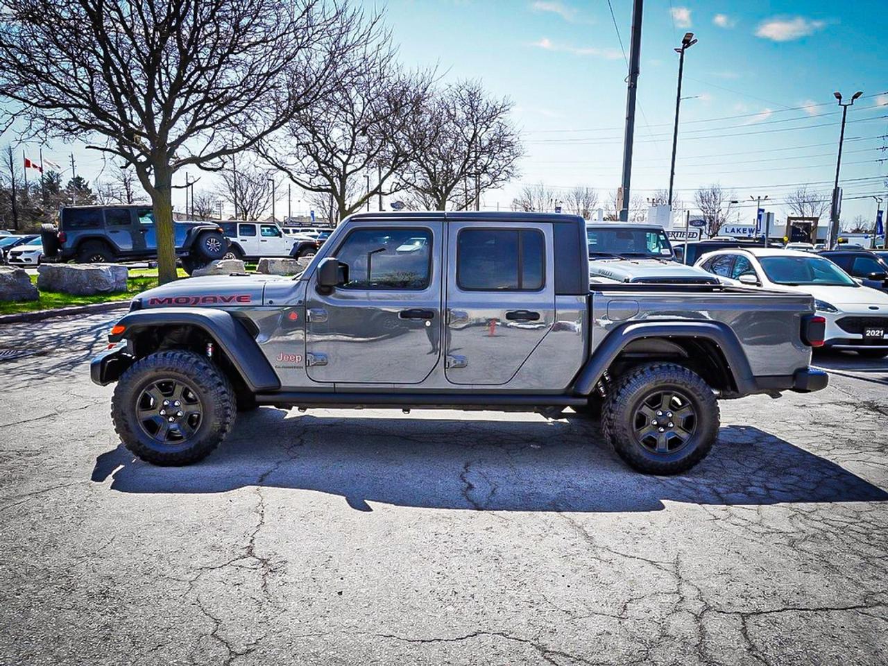 2022 Jeep Gladiator  Photo