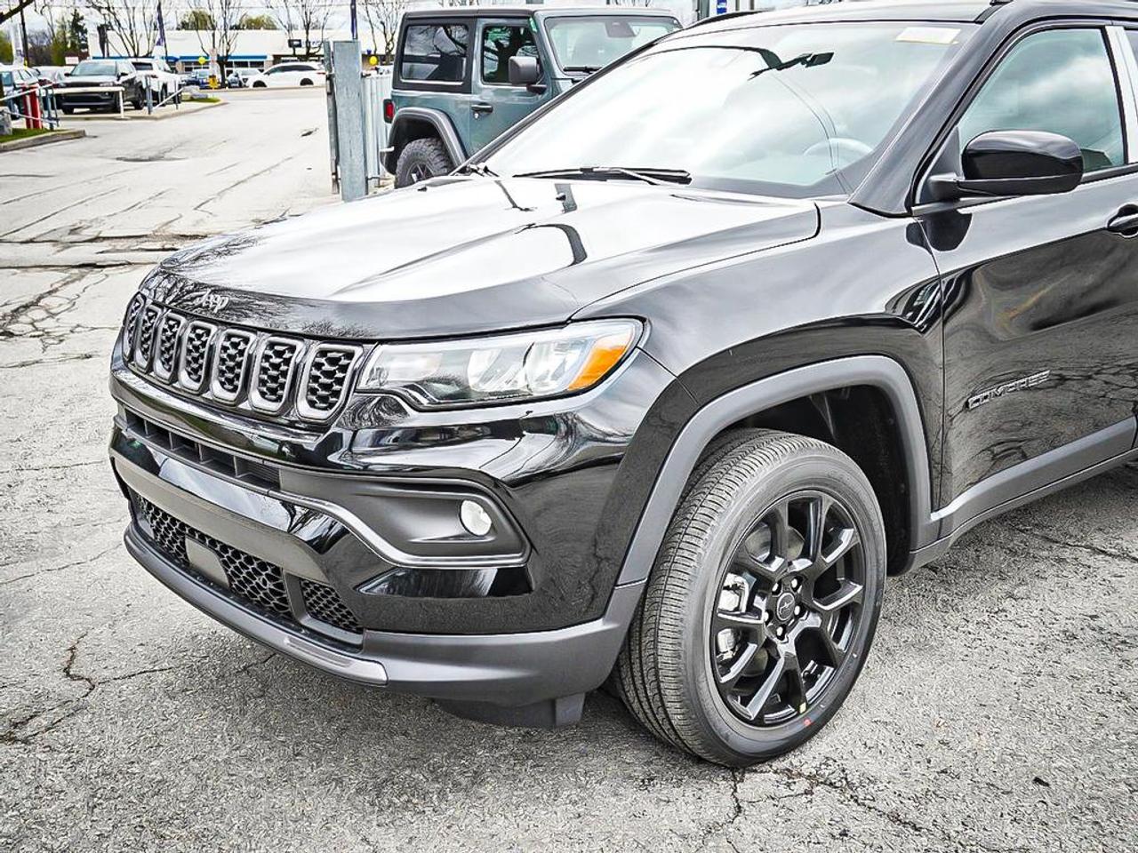 2026 Jeep Compass  Photo3