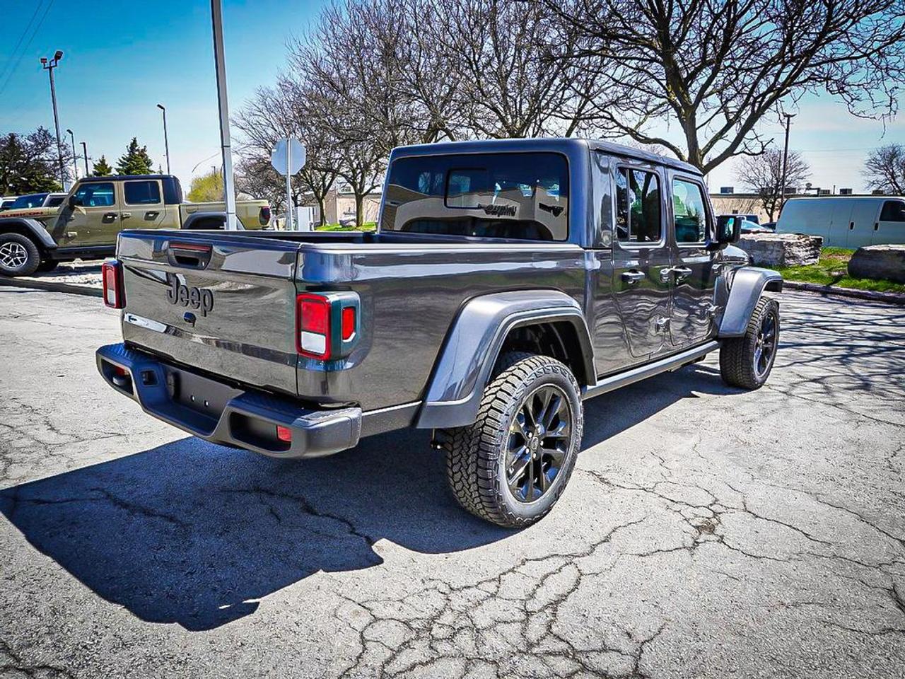 2026 Jeep Gladiator  Photo