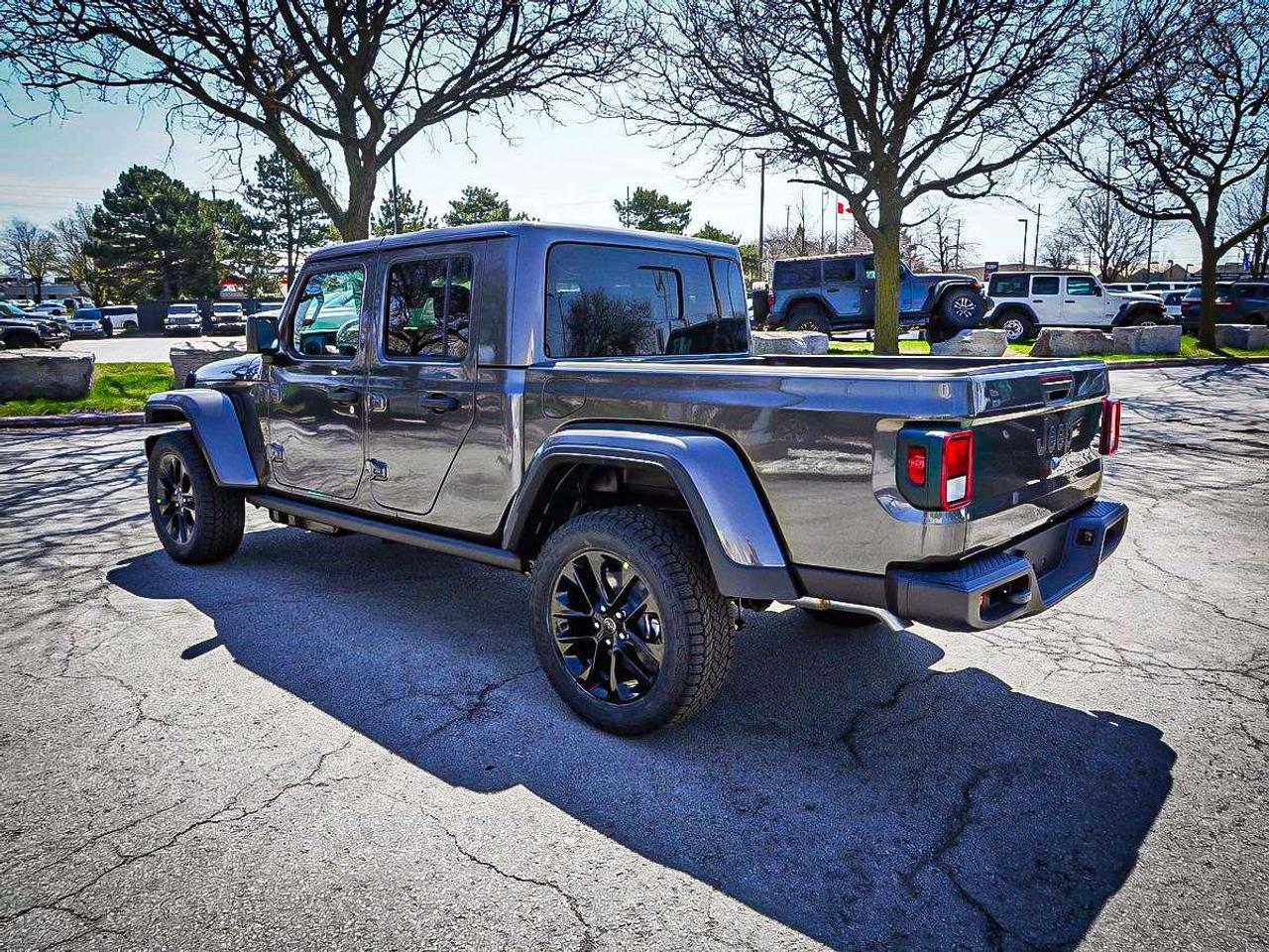 2026 Jeep Gladiator  Photo
