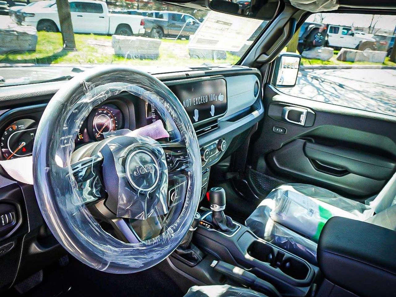 2026 Jeep Gladiator  Photo