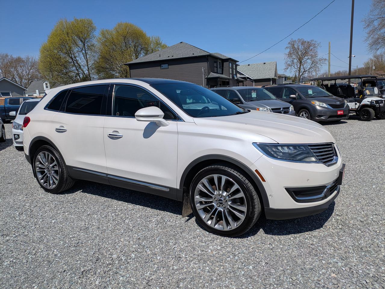 2017 Lincoln MKX Reserve Photo