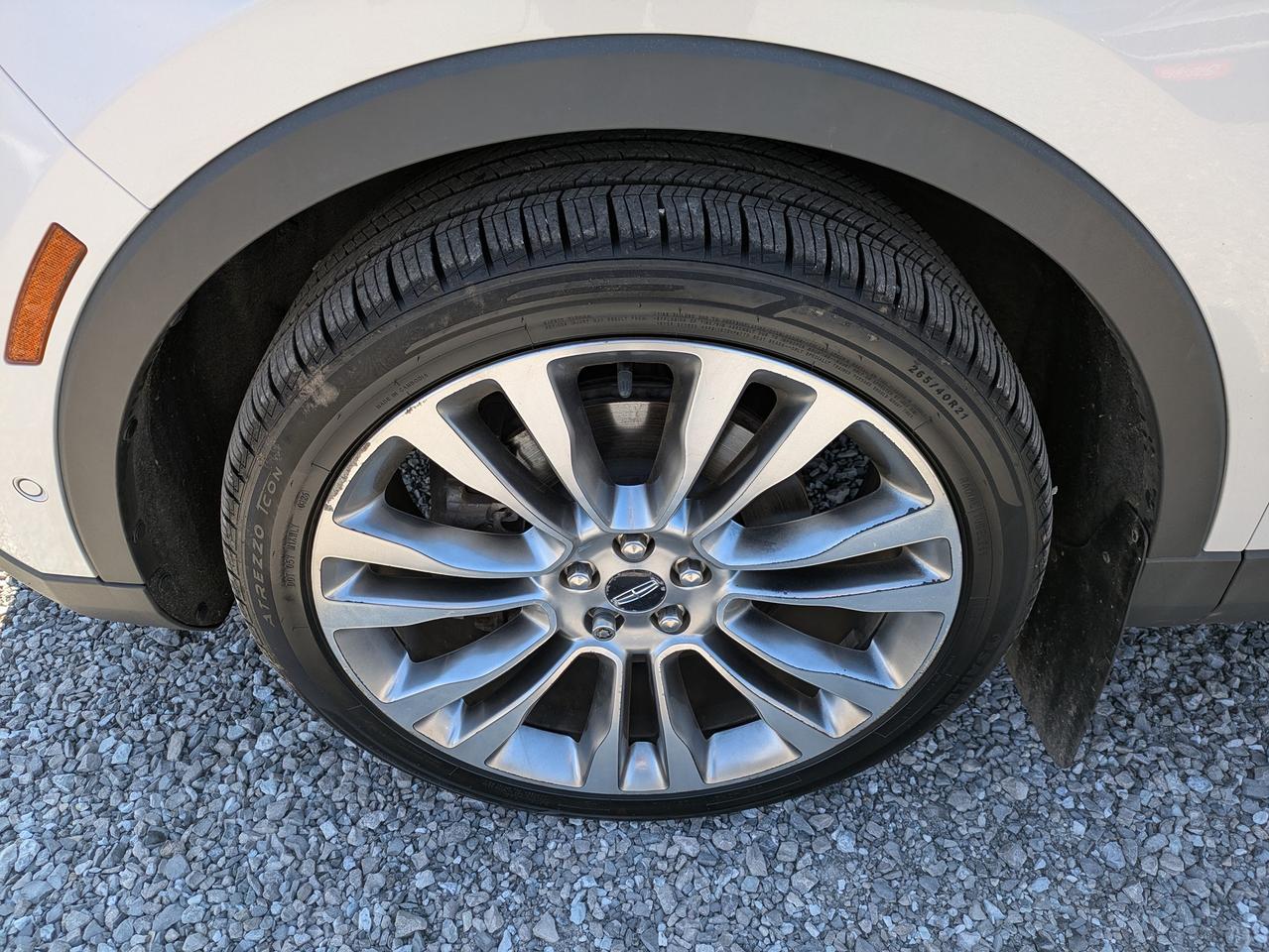 2017 Lincoln MKX Reserve Photo