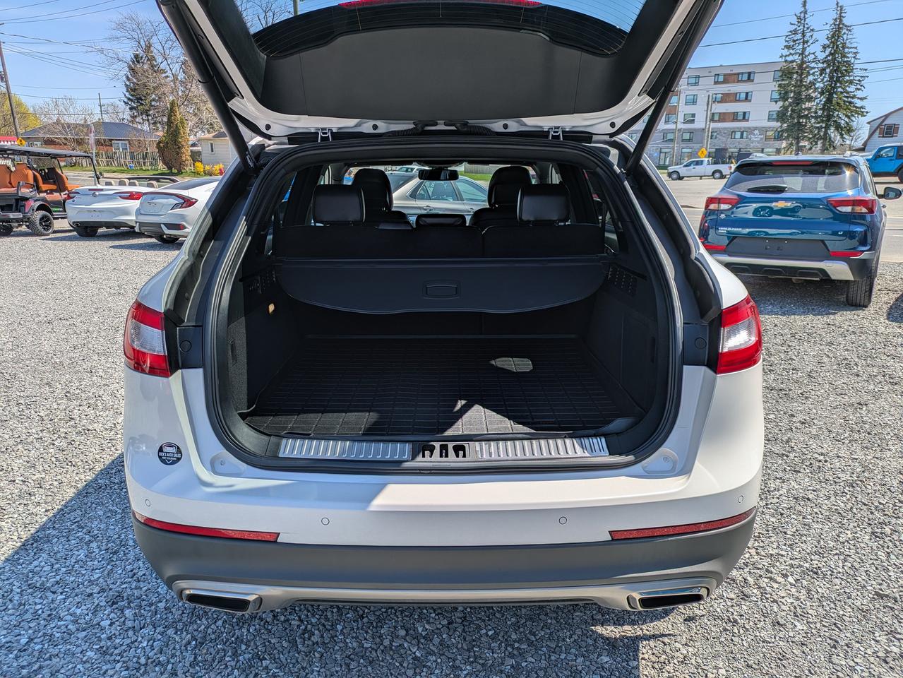 2017 Lincoln MKX Reserve Photo