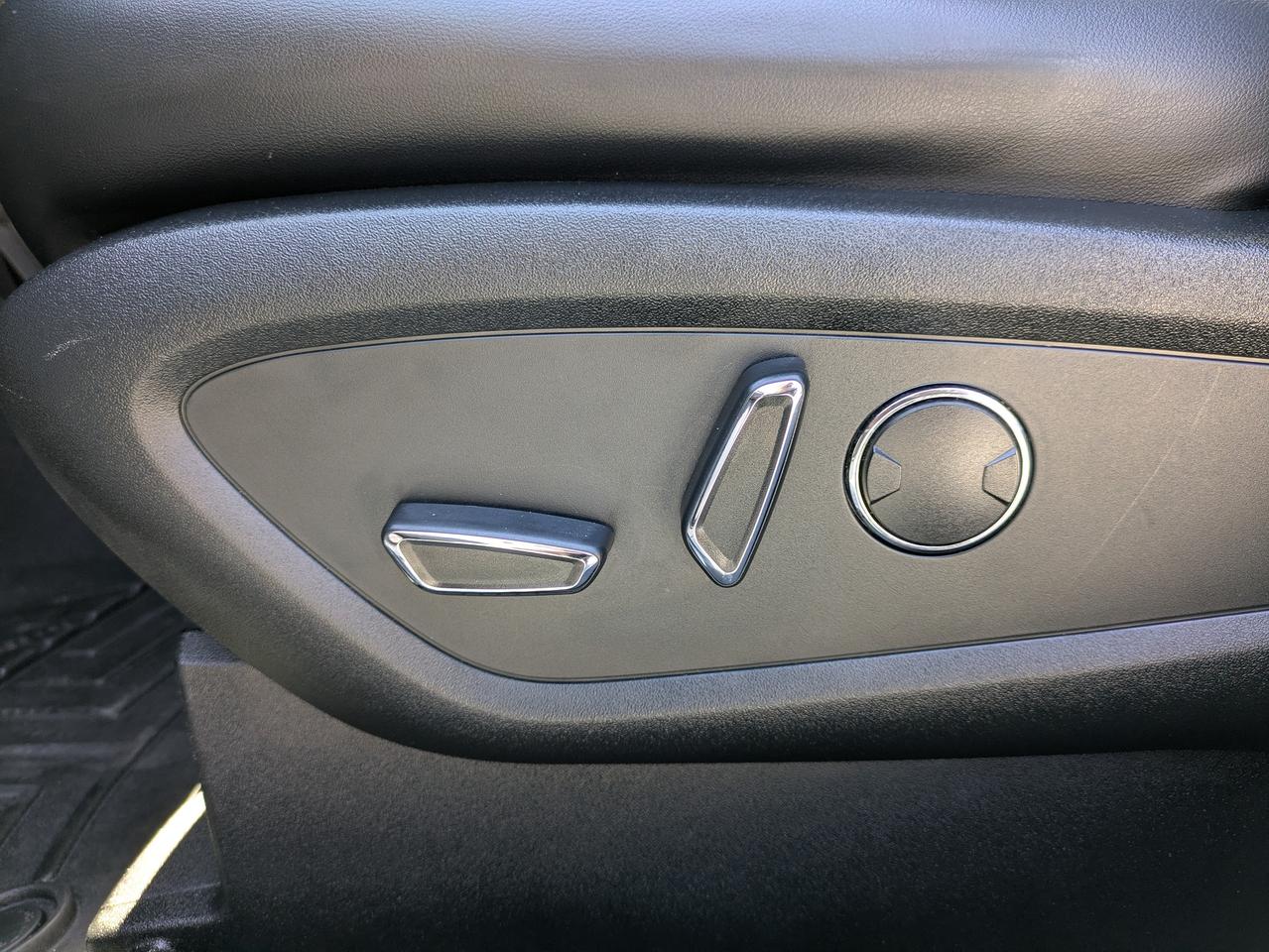 2017 Lincoln MKX Reserve Photo