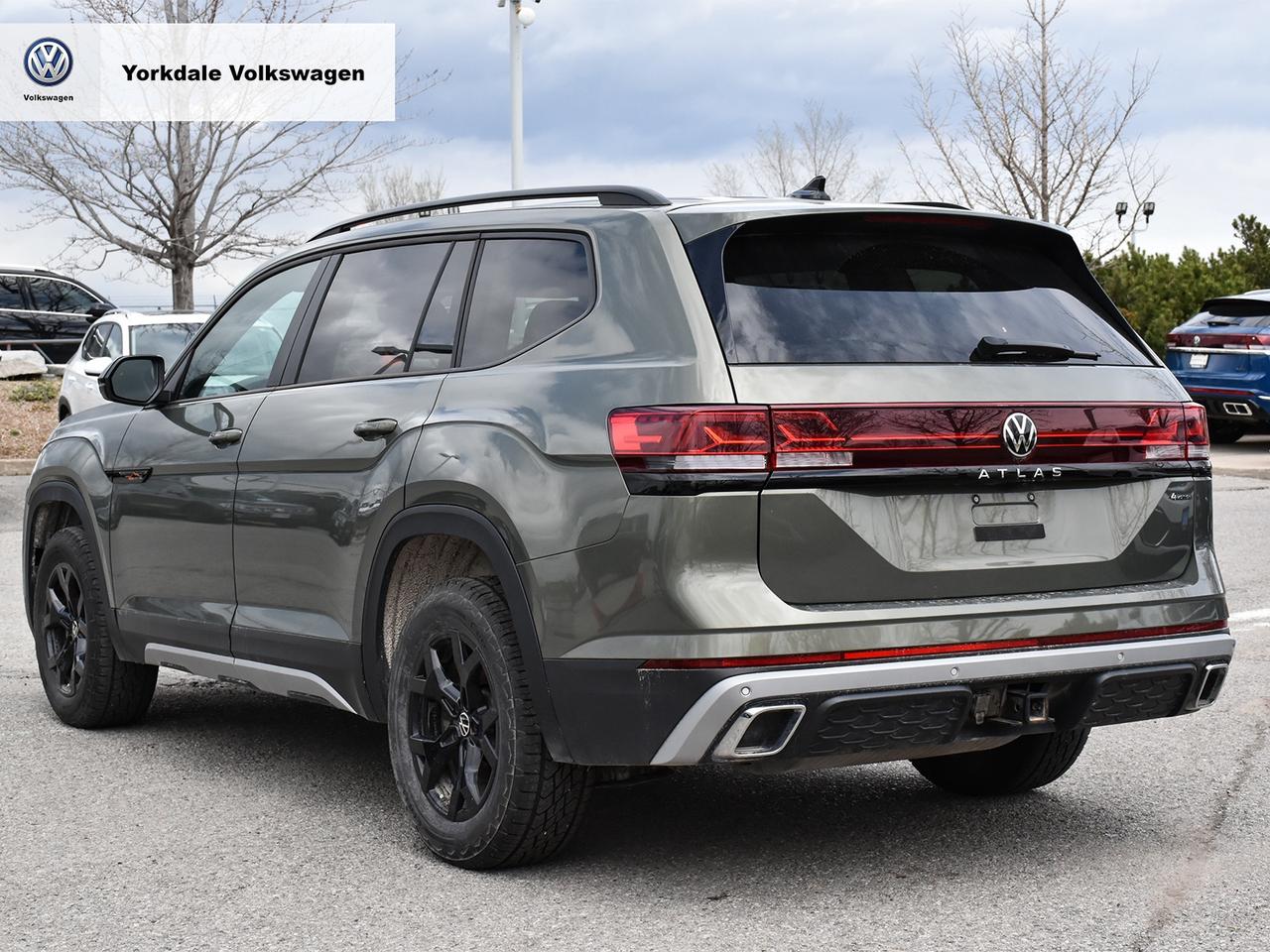 2024 Volkswagen Atlas Peak Edition Photo