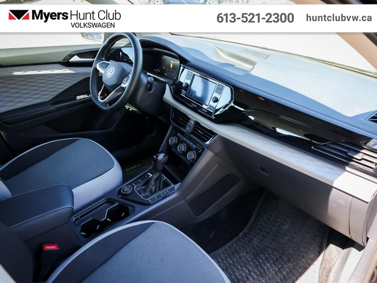 2024 Volkswagen Taos Trendline 4Motion Photo