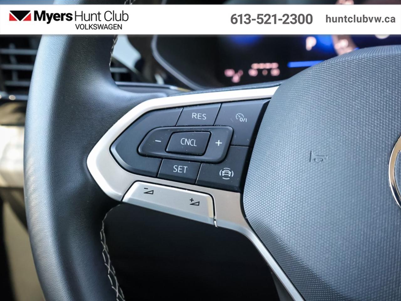 2024 Volkswagen Taos Trendline 4Motion Photo