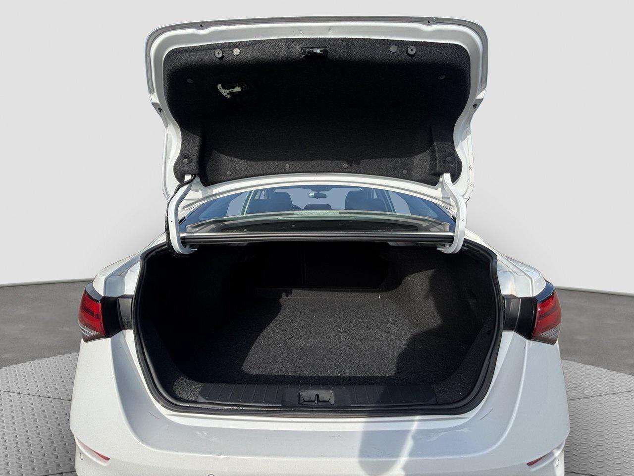 2024 Nissan Sentra S Plus Photo