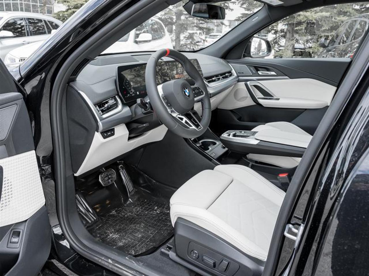 2026 BMW X2 M35i xDrive 4dr All-Wheel Drive Sports Activity Coupe Photo