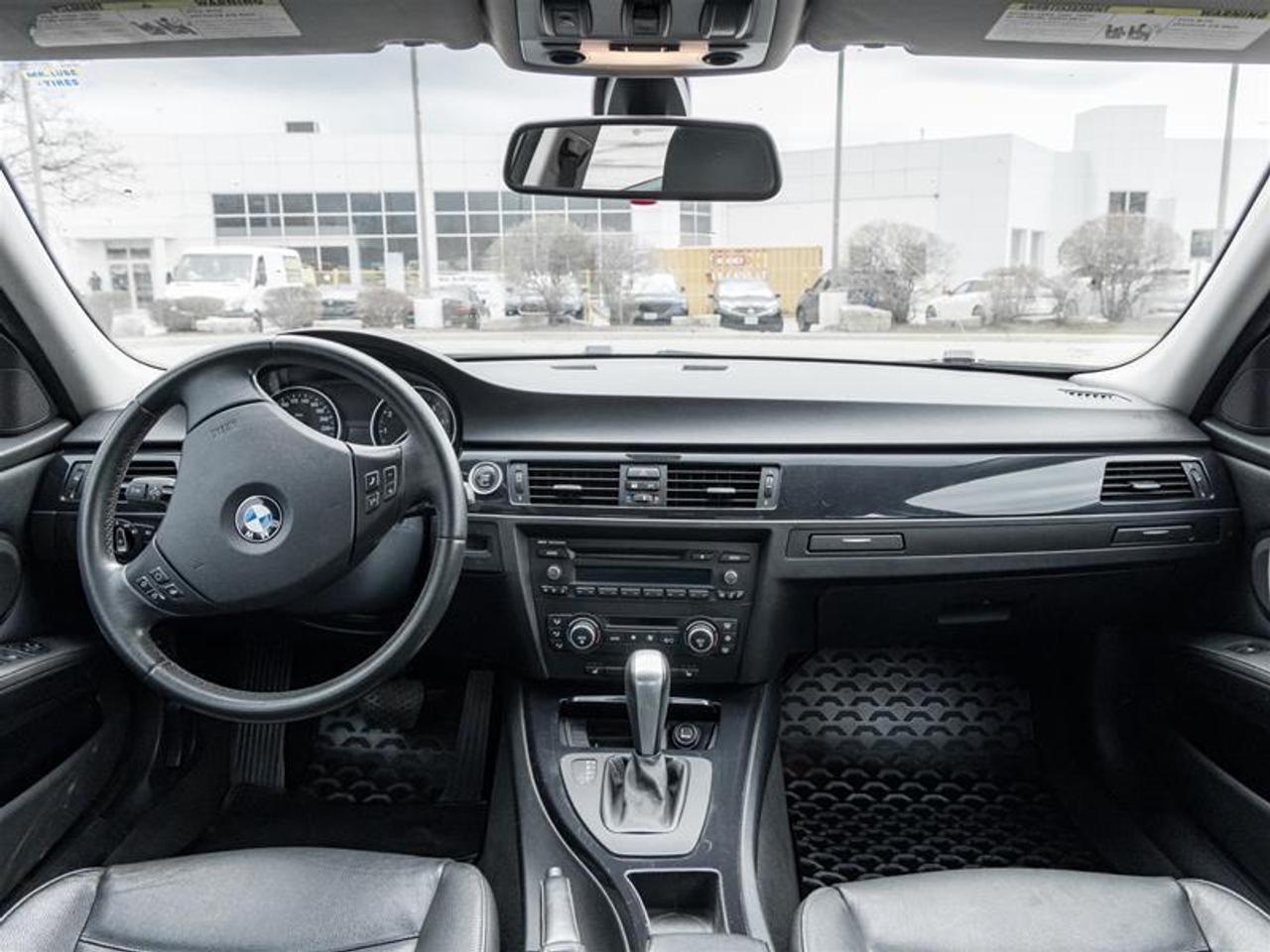 2009 BMW 328 i xDrive 4dr All-wheel Drive Sedan Photo