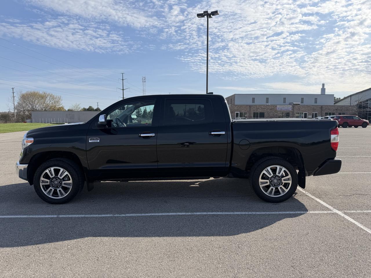 2021 Toyota Tundra 4x4 Crewmax Platinum Photo