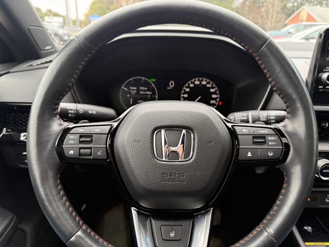 2023 Honda CR-V Hybrid Touring HYBRID. SUNROOF. ALL WEATHER MATS. CERTIFI Photo