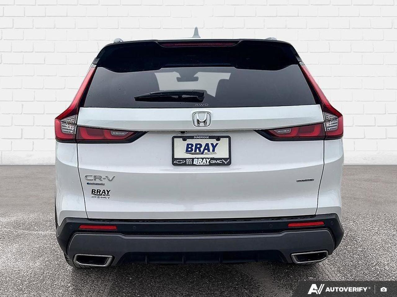 2023 Honda CR-V Hybrid Touring HYBRID. SUNROOF. ALL WEATHER MATS. CERTIFI Photo
