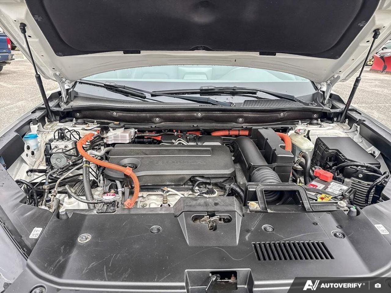 2023 Honda CR-V Hybrid Touring HYBRID. SUNROOF. ALL WEATHER MATS. CERTIFI Photo