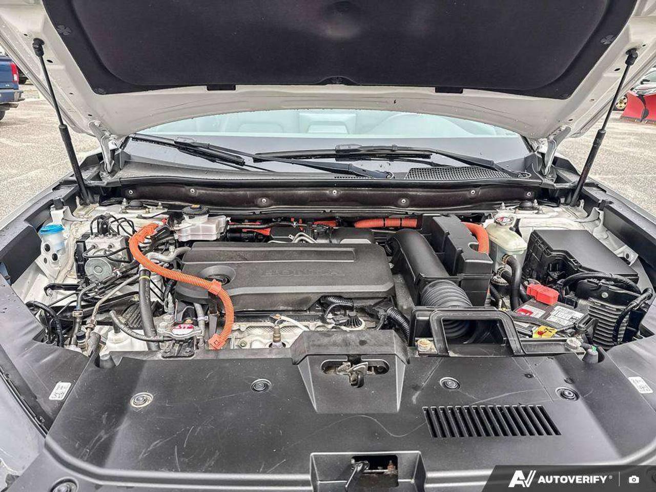2023 Honda CR-V HYBRID. SUNROOF. ALL WEATHER MATS. CERTIFIED. Photo