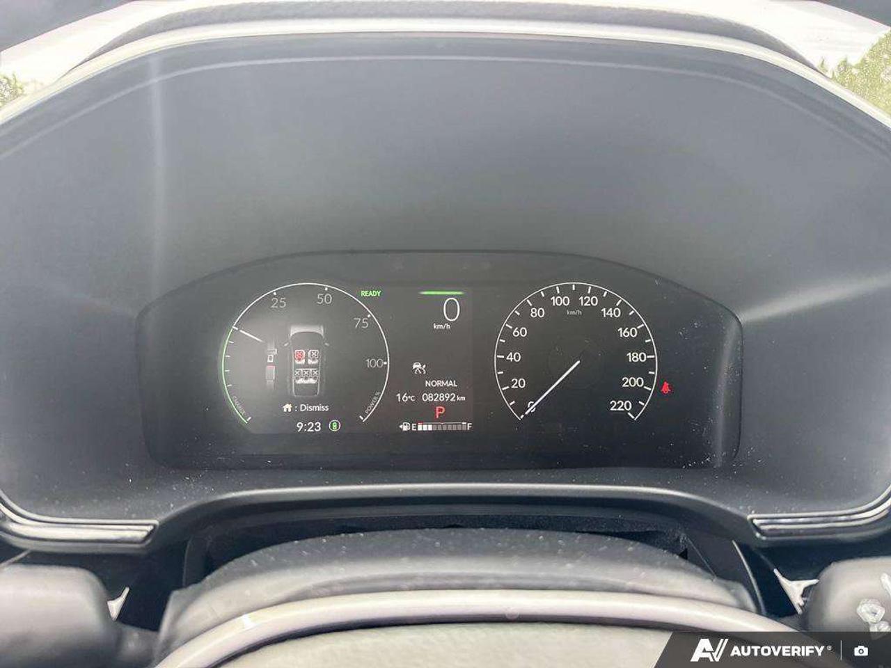 2023 Honda CR-V HYBRID. SUNROOF. ALL WEATHER MATS. CERTIFIED. Photo
