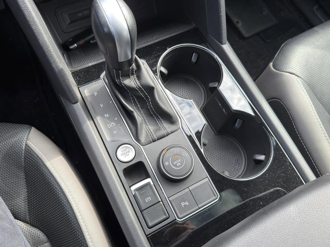 2021 Volkswagen Atlas  Photo