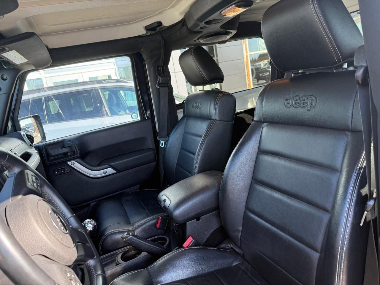 2012 Jeep Wrangler 4WD 2DR SAHARA Photo