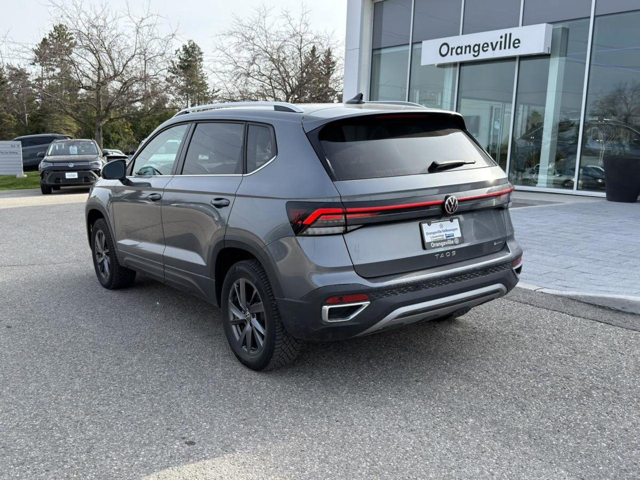 2025 Volkswagen Taos Highline 4MOTION Photo