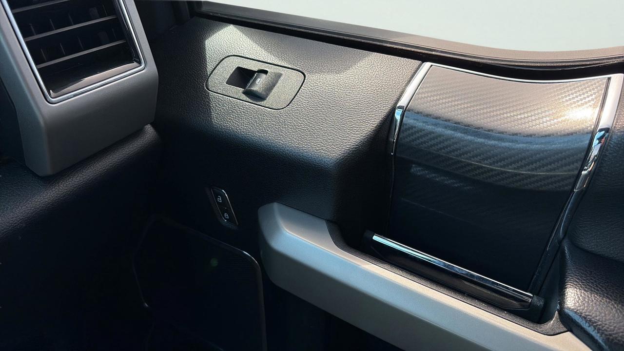 2018 Ford F-150  Photo
