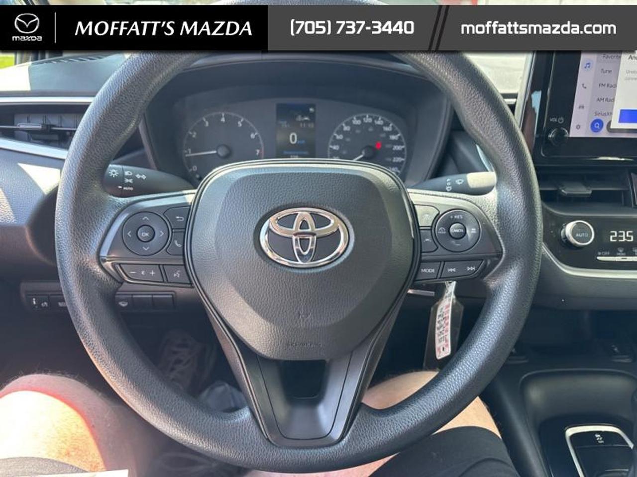 2024 Toyota Corolla LE Photo