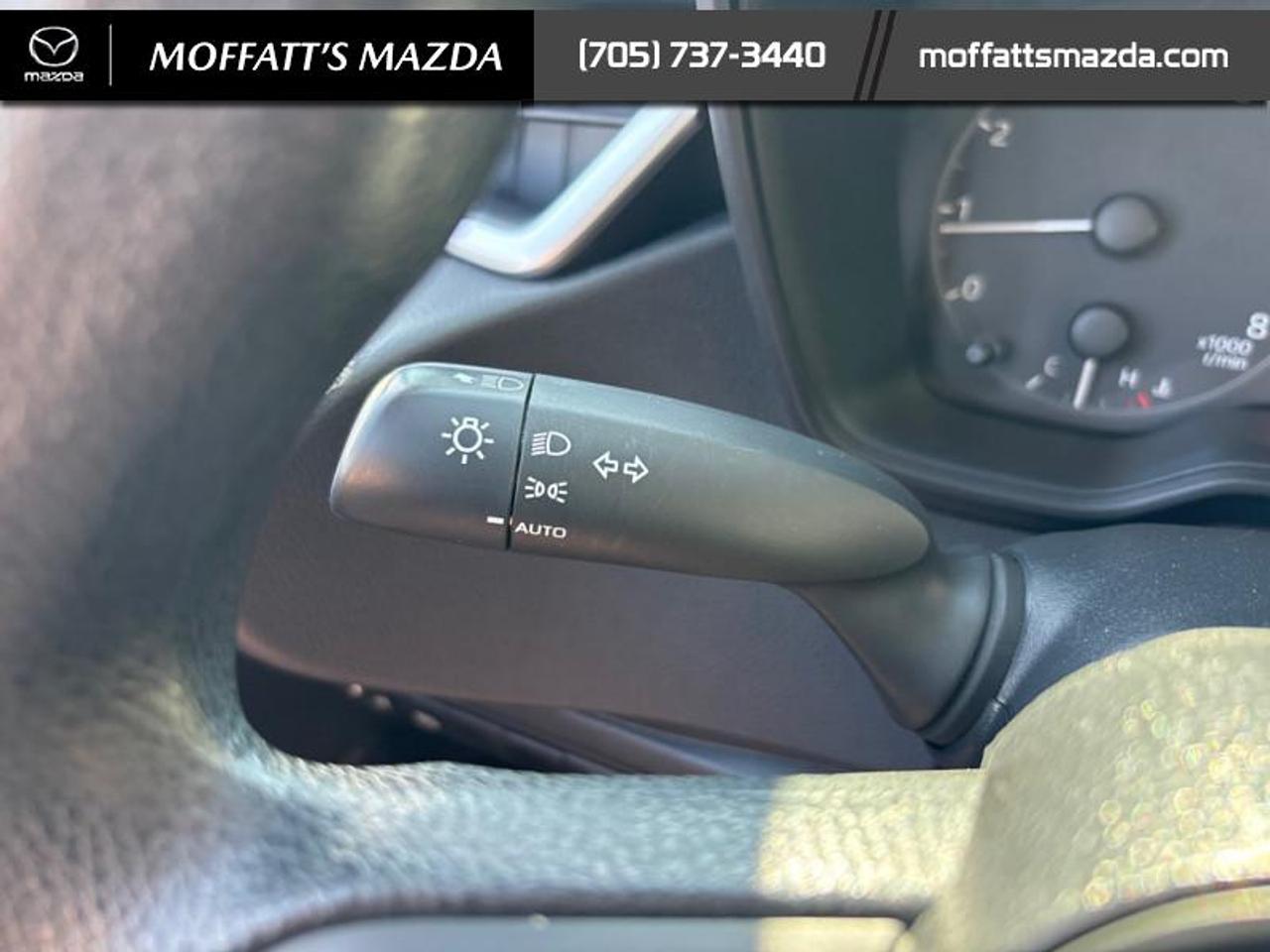 2024 Toyota Corolla LE Photo