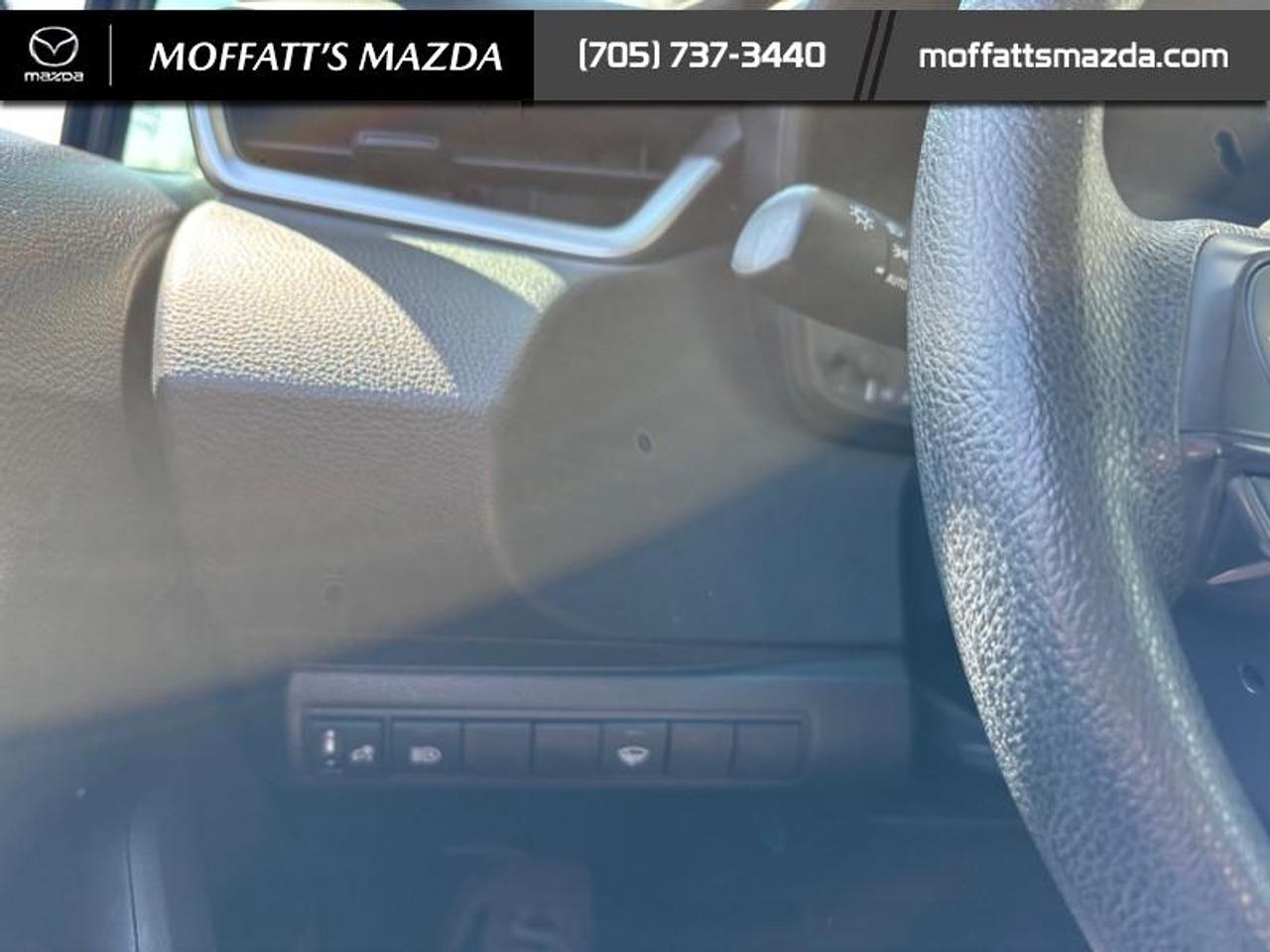 2024 Toyota Corolla LE Photo