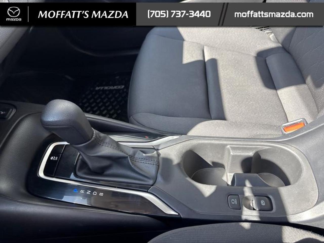 2024 Toyota Corolla LE Photo