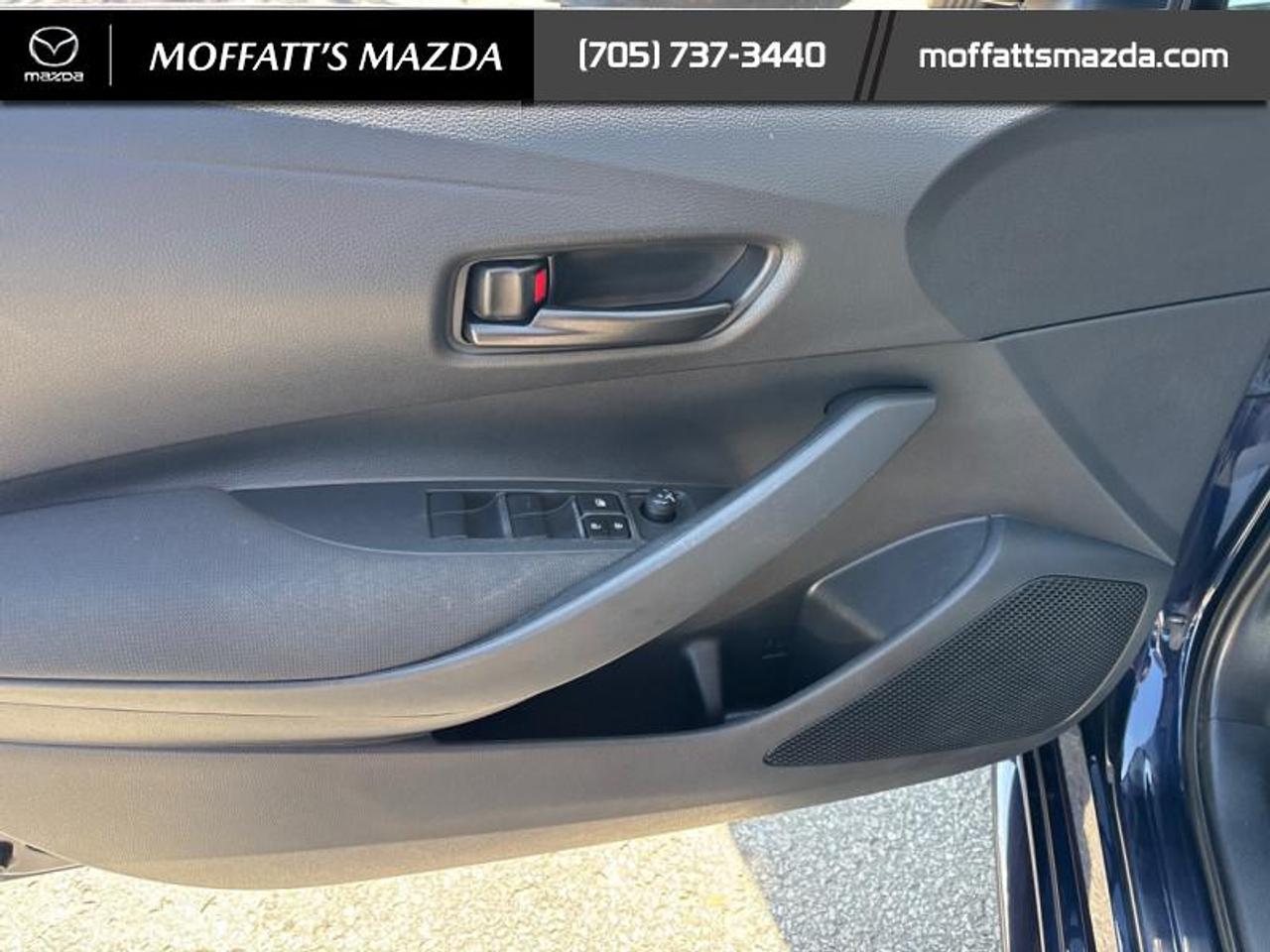 2024 Toyota Corolla LE Photo