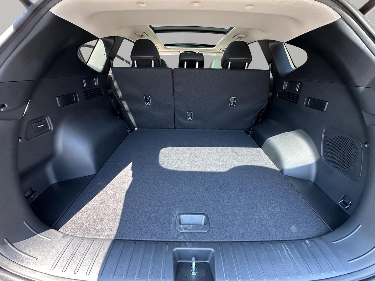 2026 Hyundai Tucson Hybrid Ultimate Photo
