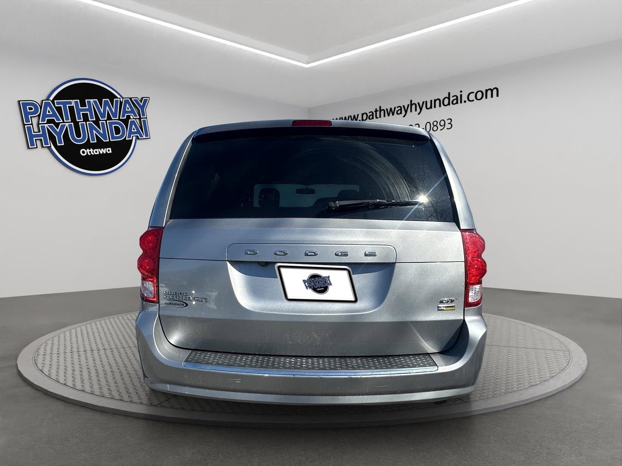 2018 Dodge Grand Caravan GT | Reverse Cam | Heated Seats Photo