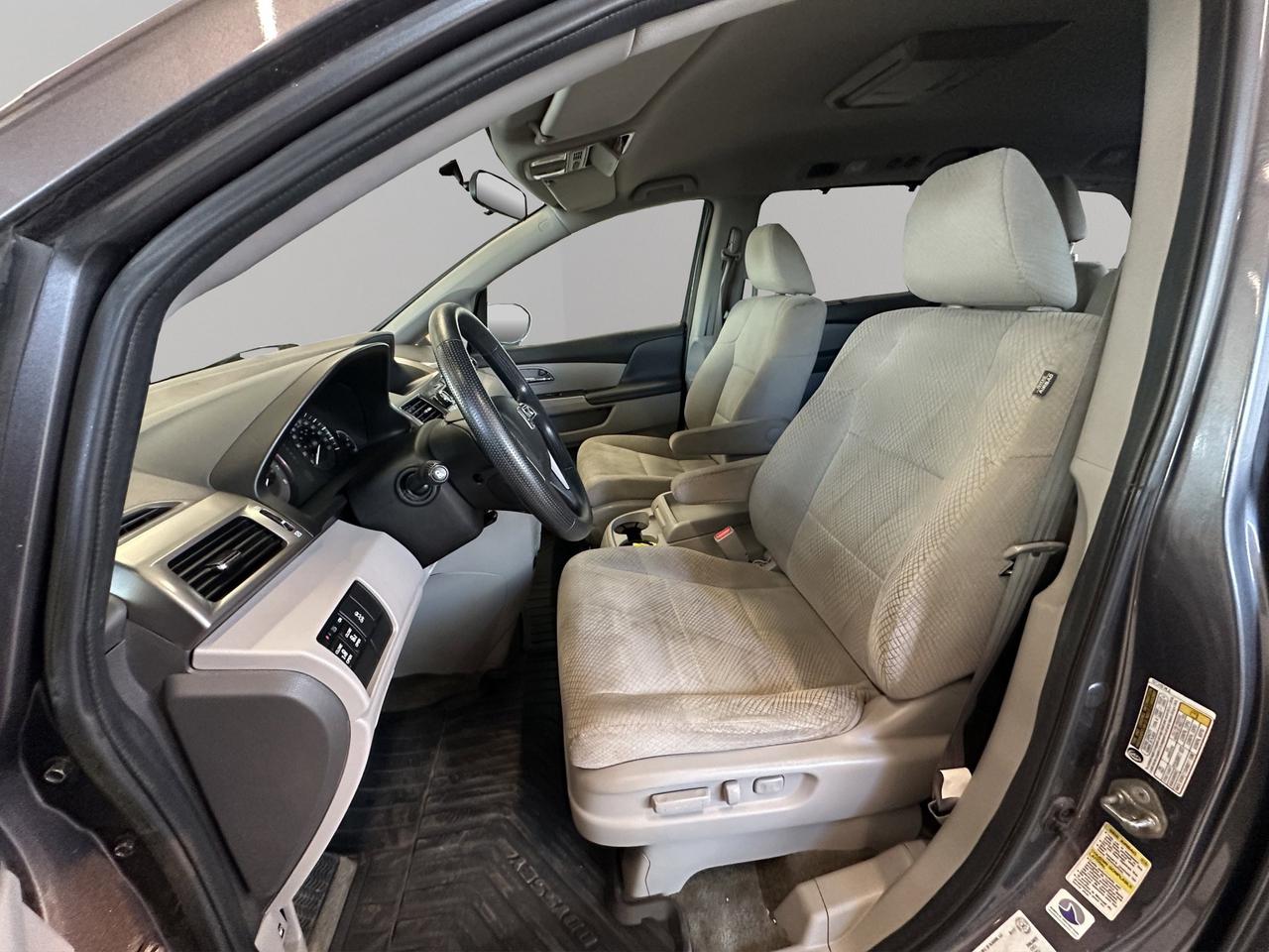2017 Honda Odyssey EX | Reverse Cam | Heated Seats Photo