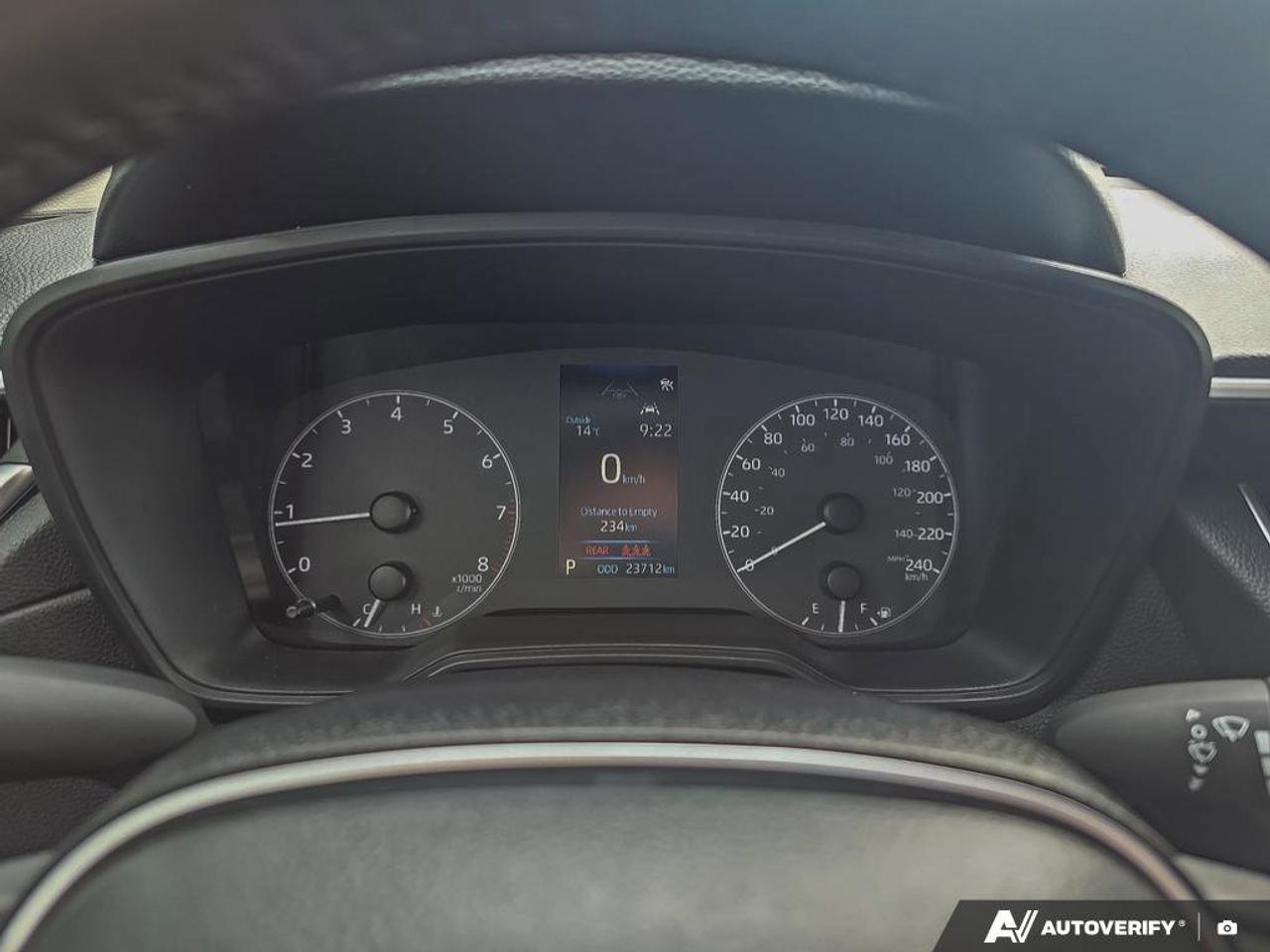 2025 Toyota Corolla Cross LE AWD | Android Auto | Apple Car Play | Photo