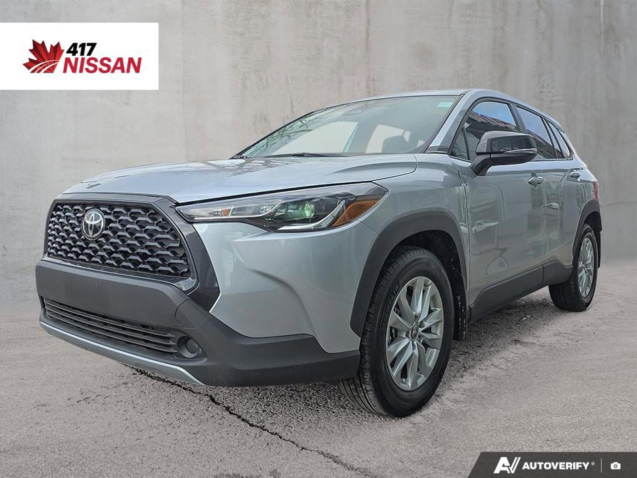 2025 Toyota Corolla Cross LE AWD | Android Auto | Apple Car Play | Photo0