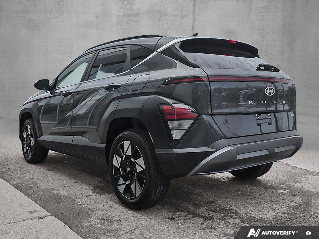 2025 Hyundai KONA Preferred | Wireless Apple Car Play | Android Auto | Sunroof | Photo
