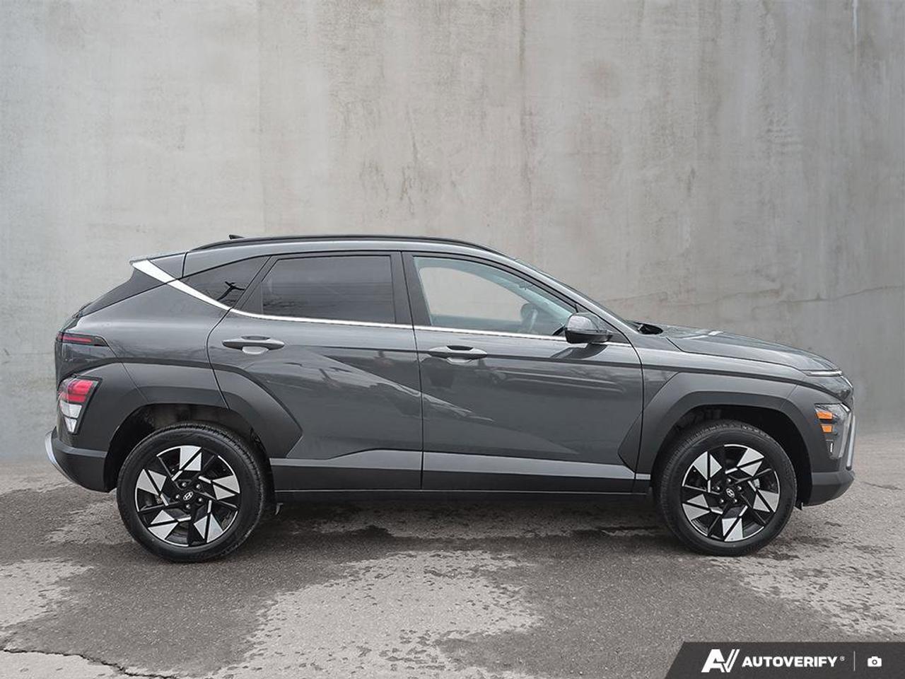 2025 Hyundai KONA Preferred | Wireless Apple Car Play | Android Auto | Sunroof | Photo4